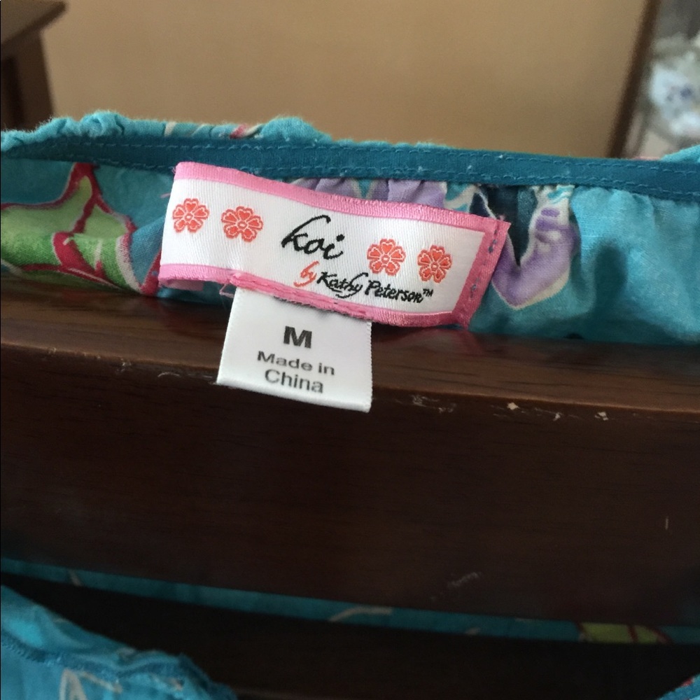 2 Koi scrub tops